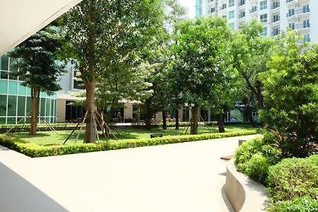 Premium One Bedroom At Woodland Park Residence Jakarta Eksteriør bilde